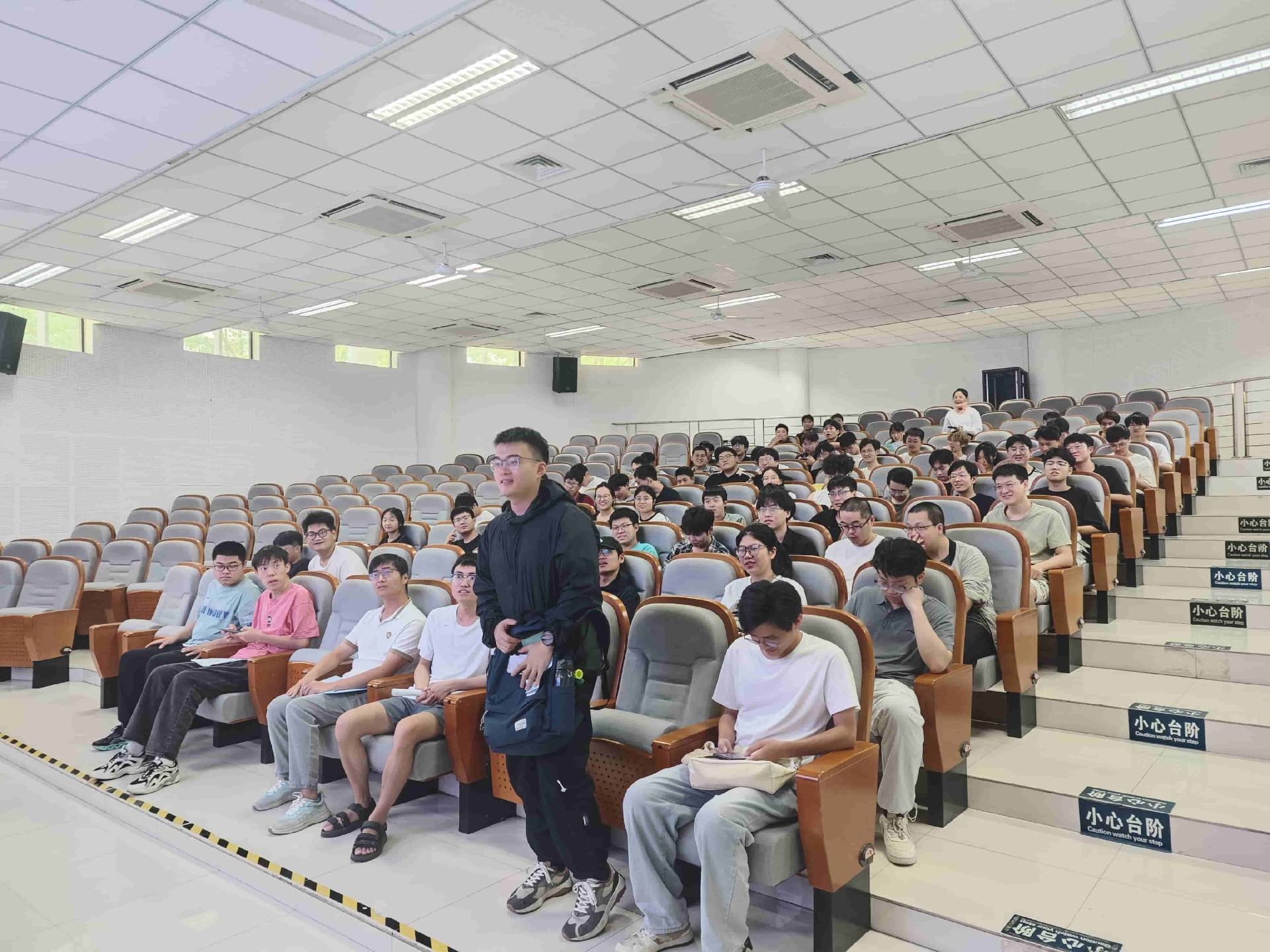 LONGTEC Intelligent Manufacturing's 2025 Autumn Recruitment Anhui University Lecture was succes