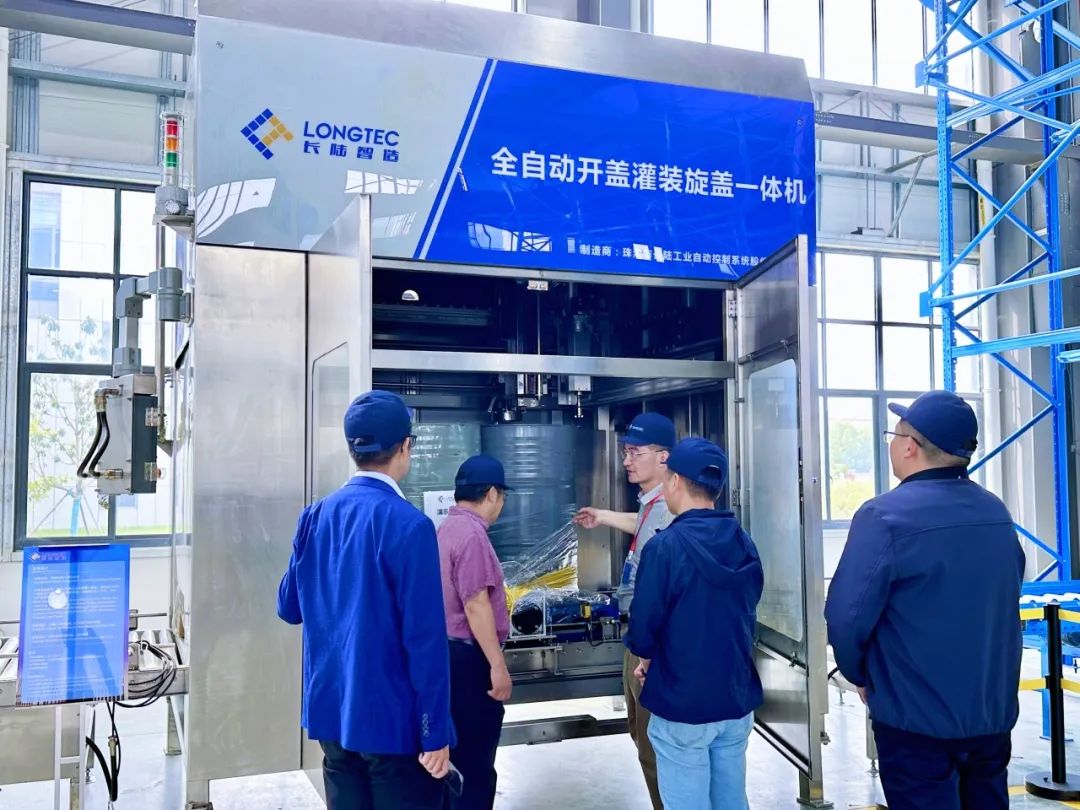 School enterprise cooperation | Leaders from the School of Mechanical and Electrical Engineering of School enterprise cooperation | Leaders from the School of Mechanical and Electrical Engineering of